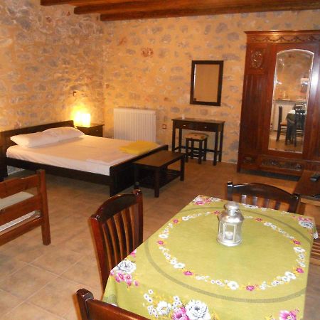 Villas Guest House Вати Екстериор снимка