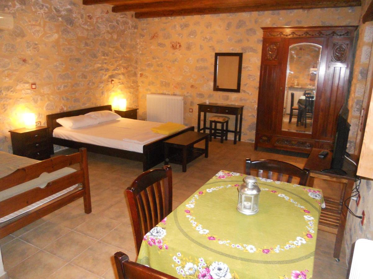 Villas Guest House Вати Екстериор снимка