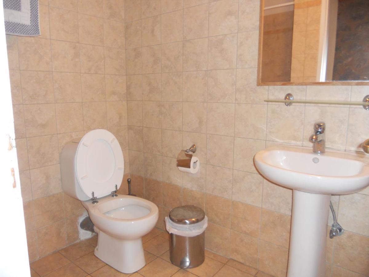 Villas Guest House Вати Екстериор снимка