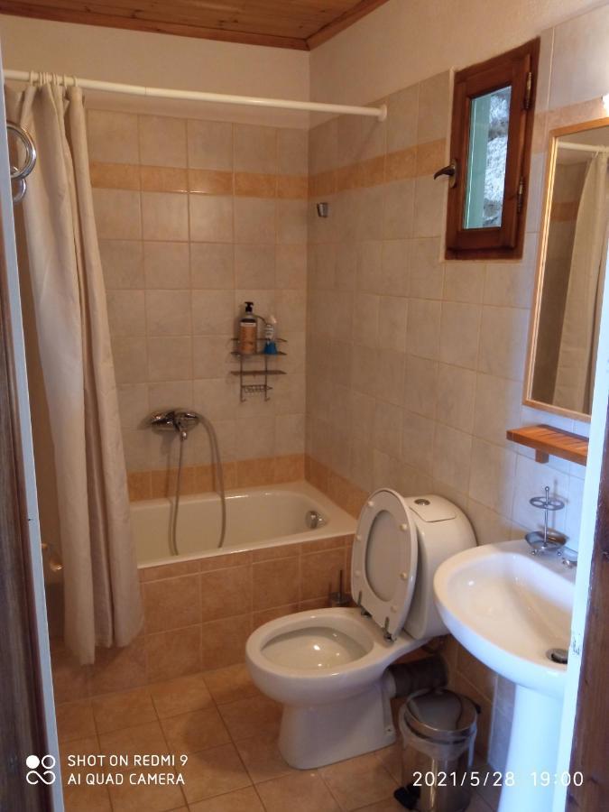 Villas Guest House Вати Екстериор снимка