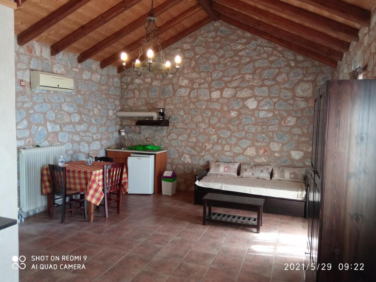 Villas Guest House Вати Екстериор снимка
