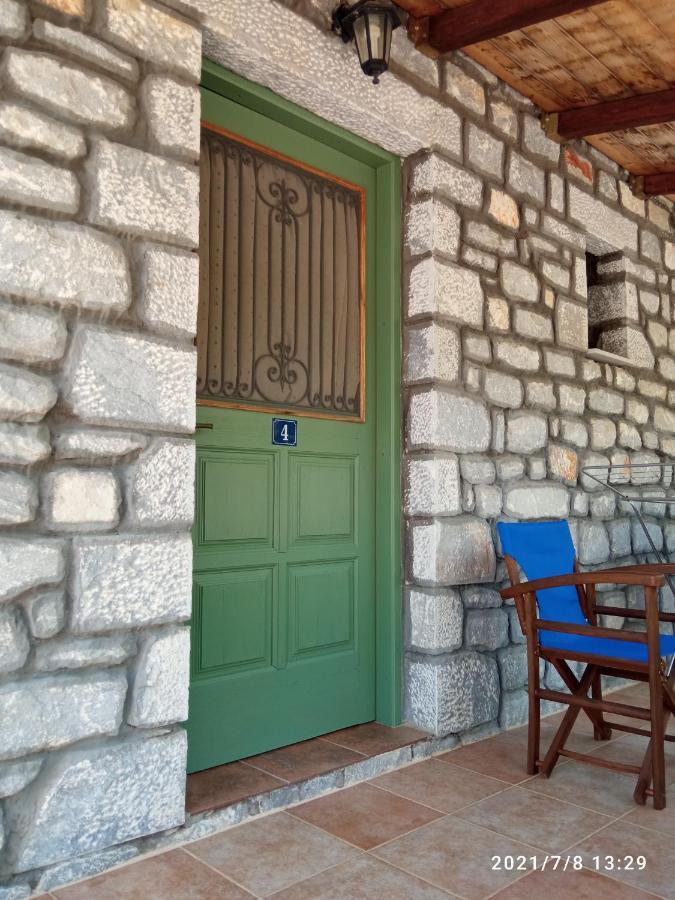 Villas Guest House Вати Екстериор снимка