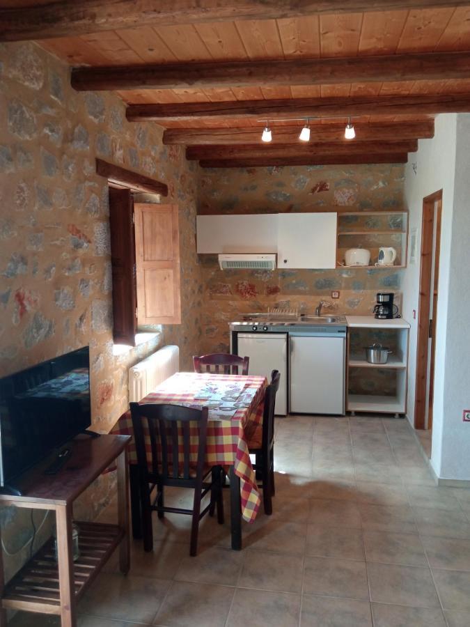 Villas Guest House Вати Екстериор снимка